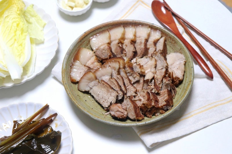 압력솥 수육 삶기 꿀팁 압력밥솥 콜라 수육 삶는 시간