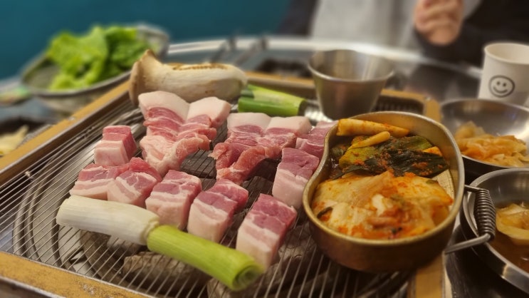  육즙과 식감이 살아있는 돼지고기 특수부위 서신동 고기집 식껍 전주서신점