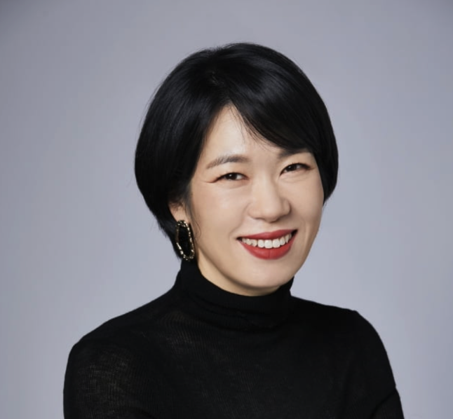  염혜란 프로필 나이 배우 데뷔 작품 영화 드라마 연기 활동 학력