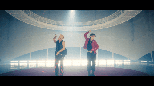 태양(Taeyang) - VIBE (feat. 지민 of BTS 방탄소년단) 뮤직비디오