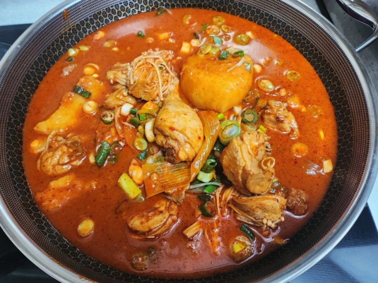  [전주/아중리] 마늘 닭볶음탕이 유명한 전주 맛집, 기찻길 옆 오막살이