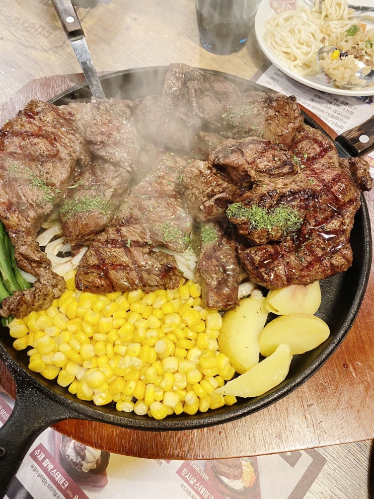  [김천맛집]어모면 - 맛과 양 모두 만족하고 싶을때 훗스테이크 김천점
