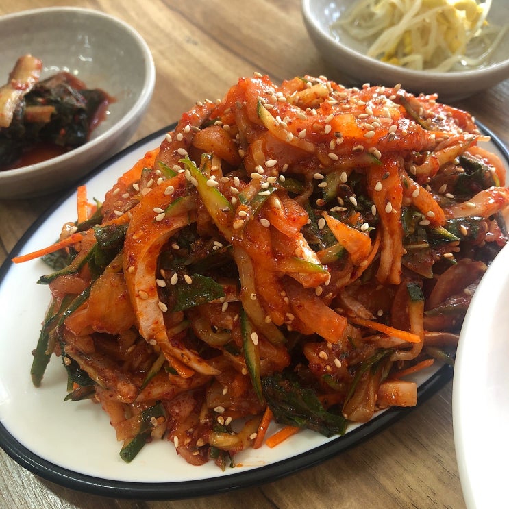  목포여행 장터식당 가시면 병어초무침도 꼭 같이 드세요 꼭꼭꼭!