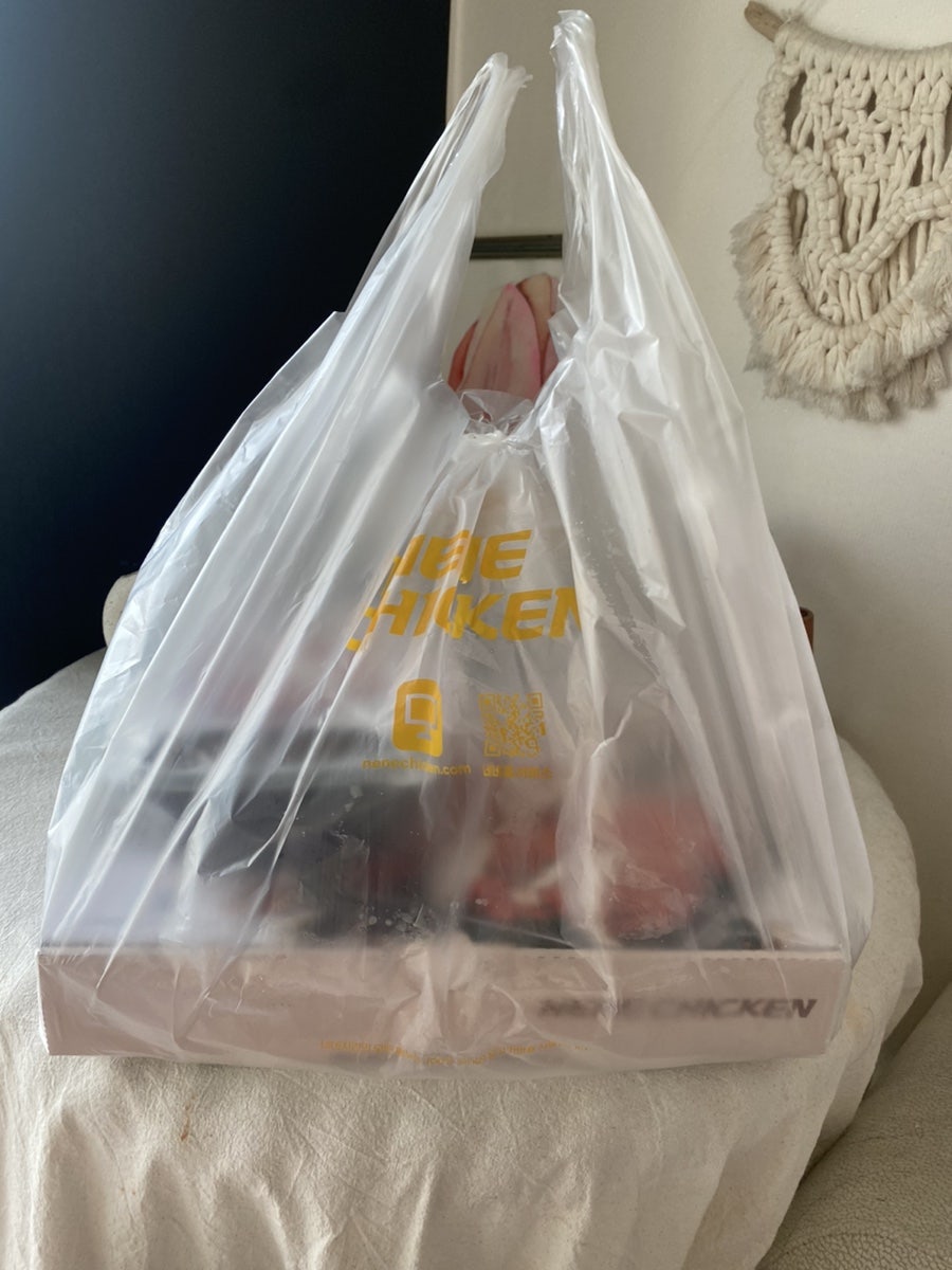 네네치킨 우정점 사진 2