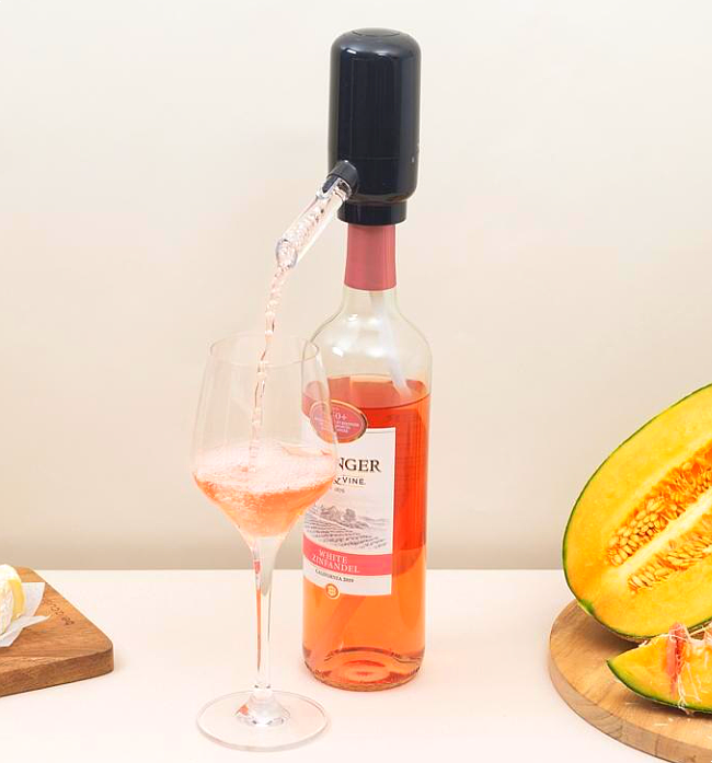 전동 원터치 에어레이터, 와인을 더 순하고 맛있게 마시는 방법 전동 원터치 에어레이터, 와인을 더 순하고 맛있게 마시는 방법