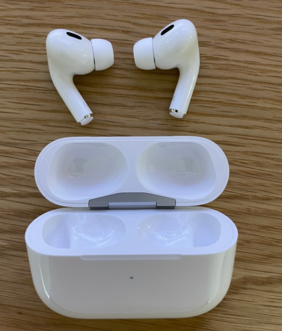 Apple 에어팟 프로 2세대 (MQD83KH/A) 사용해봄. Apple 에어팟 프로 2세대 (MQD83KH/A) 사용해봄.