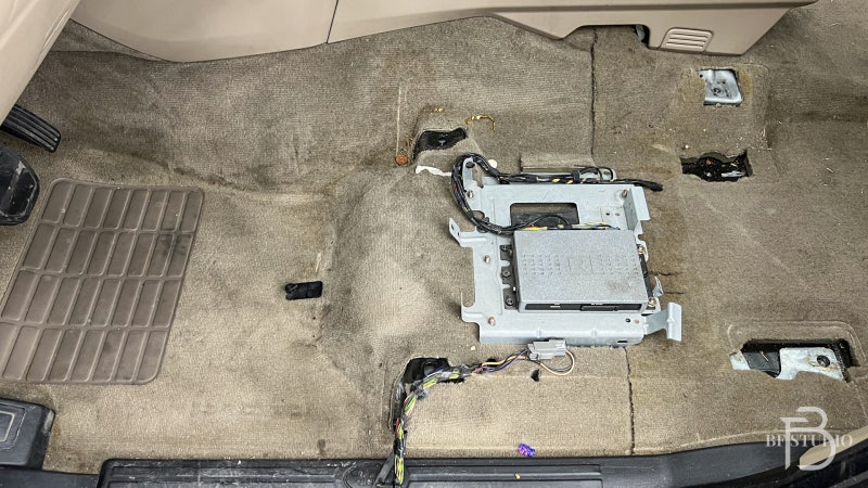 하남 덕풍북로 / 실내복원/시트 / 실내클리닝, 시트탈거, 가죽코팅 / 랜드로버 / 디스커버리 / 디스커버리 4