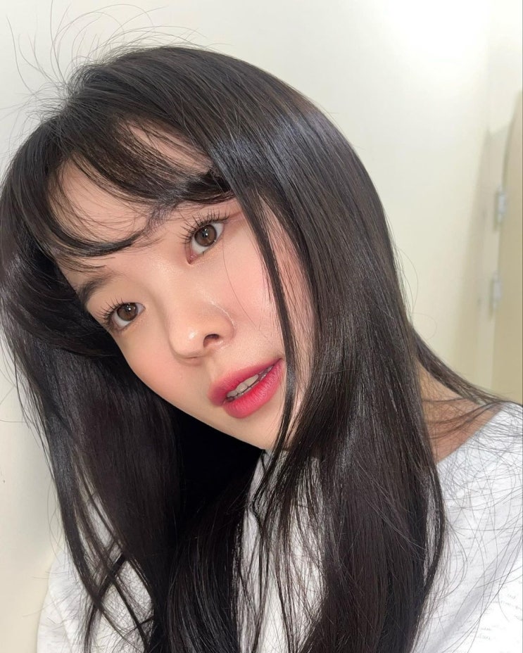 '학교폭력 인정한' 유튜버 하늘, 학교 폭력 소재의 영화 '더 글로리' 봤냐고 물어본 누리꾼의 최후 '학교폭력 인정한' 유튜버 하늘, 학교 폭력 소재의 영화 '더 글로리' 봤냐고 물어본 누리꾼의 최후