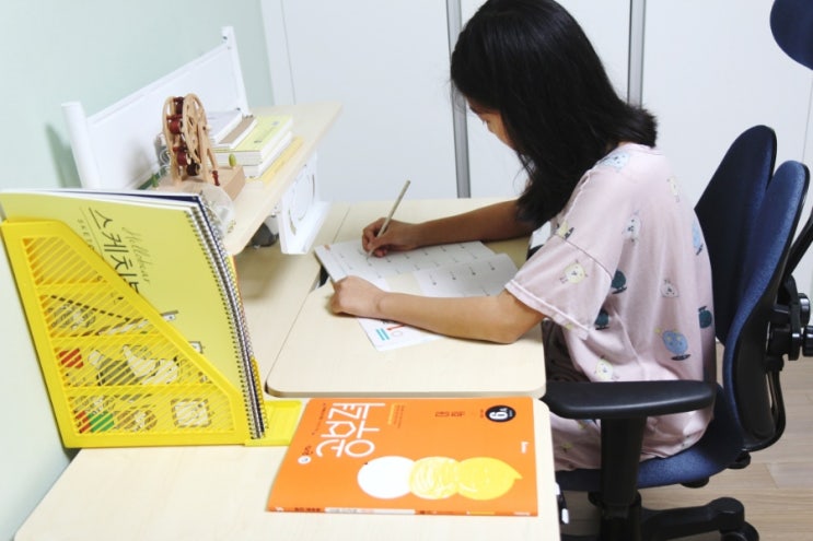 초등추천도서 초등학교방학 수학, 국어엔 완자 공부력 초등추천도서 초등학교방학 수학, 국어엔 완자 공부력