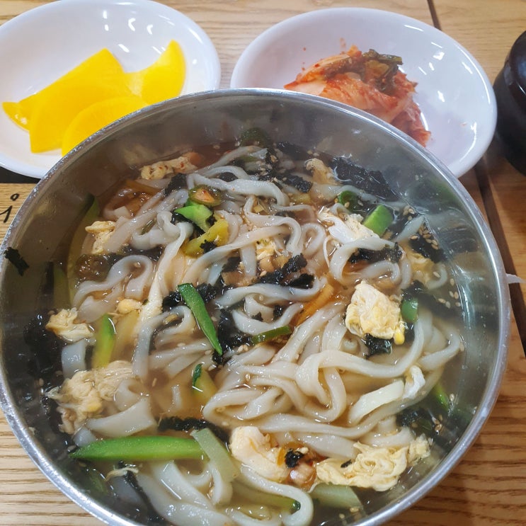  을지로 중구 노포 맛집 이원 칼국수 비오는날 딱이야