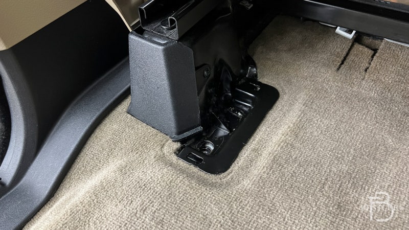 하남 덕풍북로 / 실내복원/시트 / 실내클리닝, 시트탈거, 가죽코팅 / 랜드로버 / 디스커버리 / 디스커버리 4