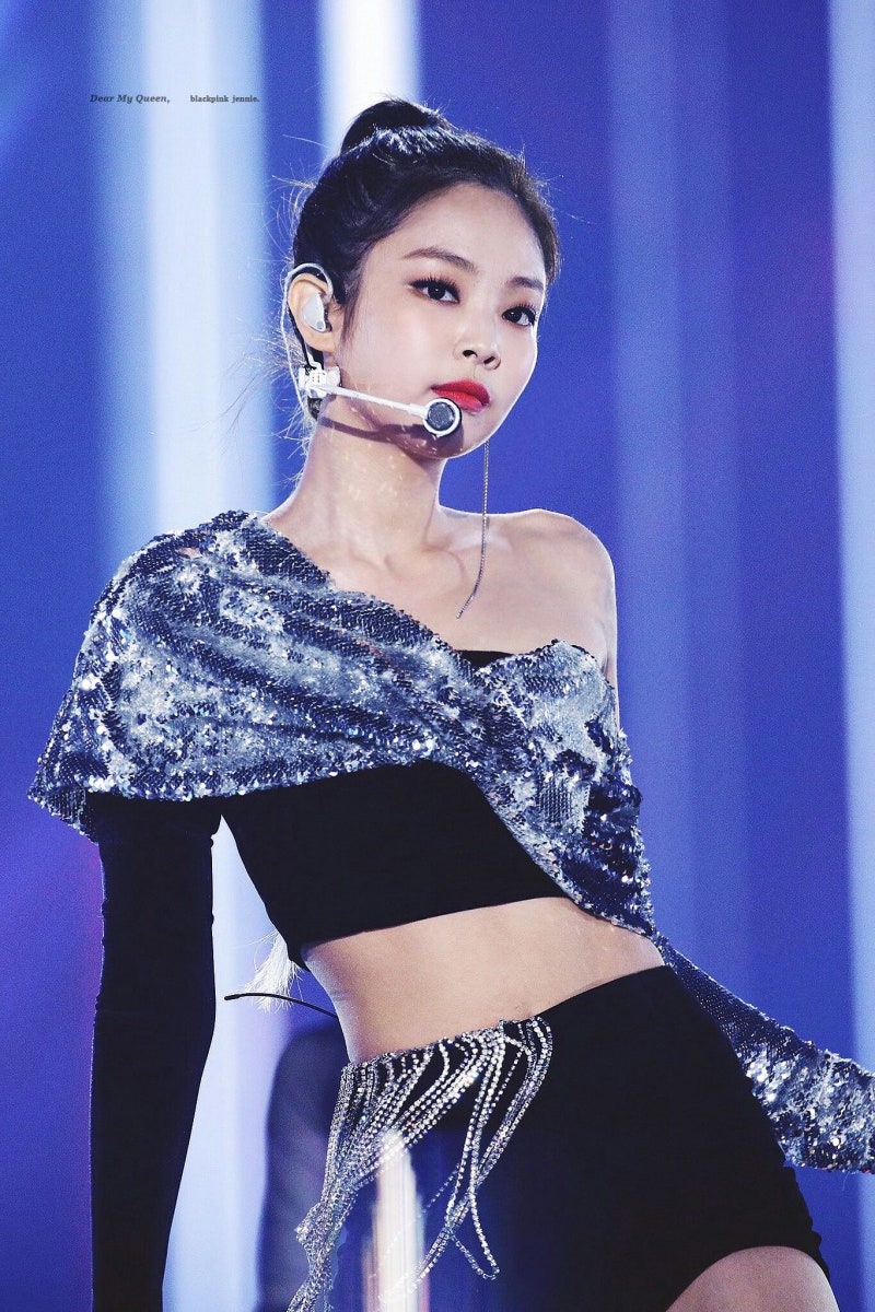 두상이 예뻐서 김콩알이 된 아이돌👶🏻 블랙핑크 제니 올백머리&똥머리 움짤 (ft.갖고 싶다 김제니 두상!🎂) : 네이버 블로그