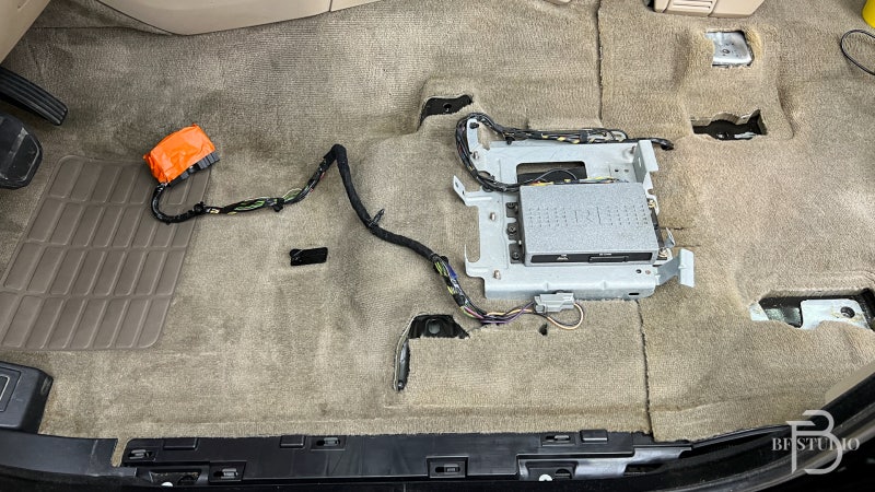 하남 덕풍북로 / 실내복원/시트 / 실내클리닝, 시트탈거, 가죽코팅 / 랜드로버 / 디스커버리 / 디스커버리 4