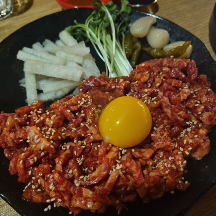  평촌역 육회&육사시미 찐 맛집 서초동연가