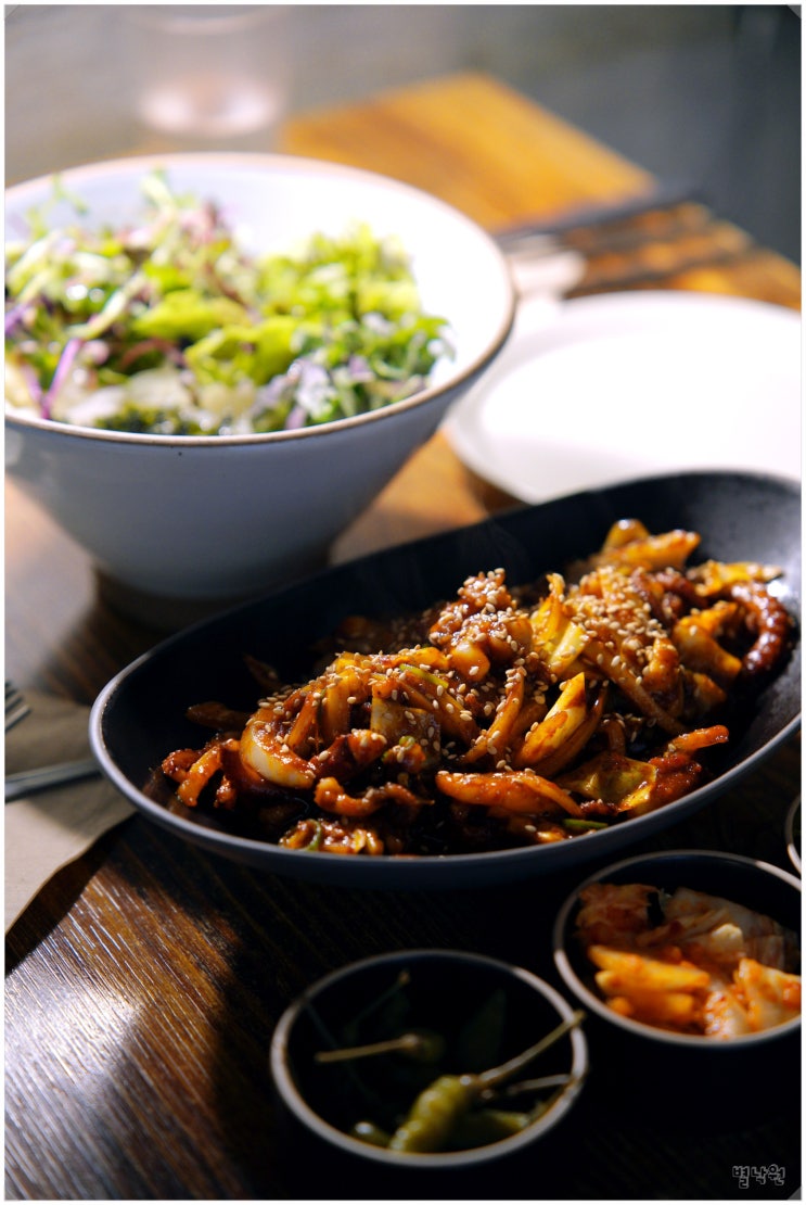 미식가의 주방_ 이거저거 다 먹고 싶을 때 가는 수원 행궁동 맛집