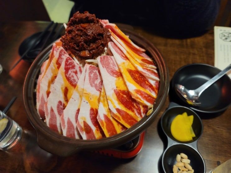  마라 좋아하는 사람에게 추천하는 울산 삼산 용용선생