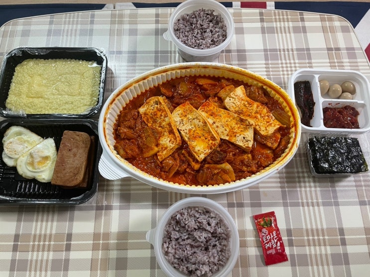  부산 정관 배달 맛집 김치찜/김치찌개 전문점 김치속돼지
