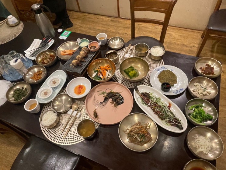  순천 한정식 맛집 신화정 한돈 떡갈비 반상