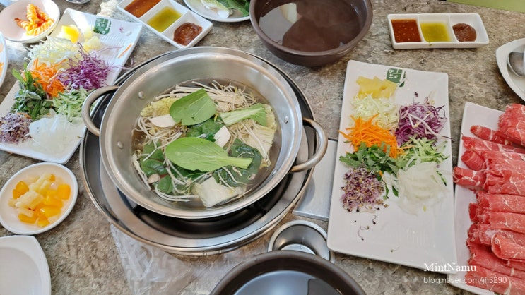  샤브향 대구 신매점 싱싱한 야채샐러드바 무한리필과 깔끔한 육수