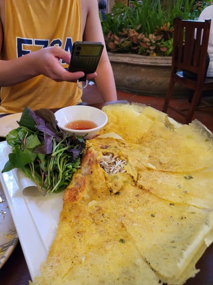  베트남 하노이 반세오 맛집 꽌안응온 (꾸안 안 응온)