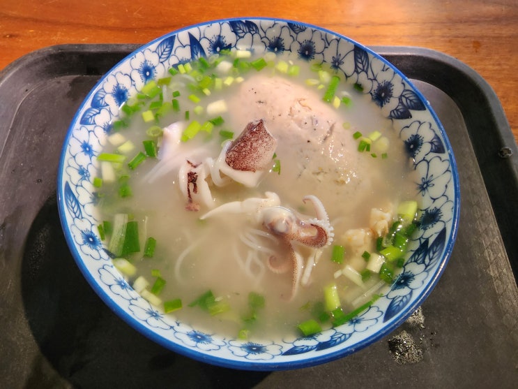  푸꾸옥 맛집 오징어 쌀국수 bun quay kien xay