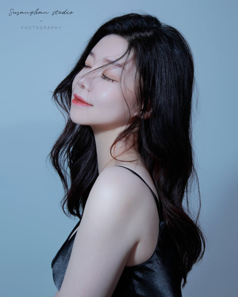 [연신내 사진관] 프로필 사진이 찍고싶을 땐 수상한 사진관으로!!