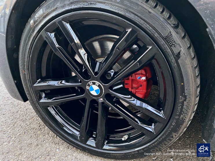 BMW 420i 휠수리 후 블랙유광 휠도색