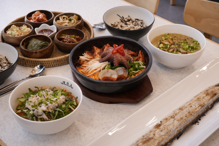  제주도 중문 맛집 인기만점이던 더클리프와 제주옥 중문본점 후기
