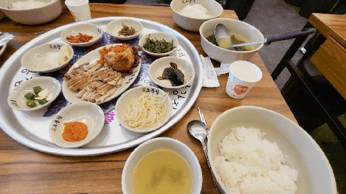 아이에스비즈타워 오봉집 보쌈 제육 먹어봄. 아이에스비즈타워 오봉집 보쌈 제육 먹어봄.