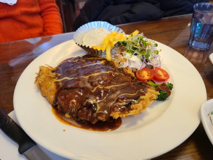  [성사동] 경양식 돈까스가 맛있는 서삼릉 커피아저씨