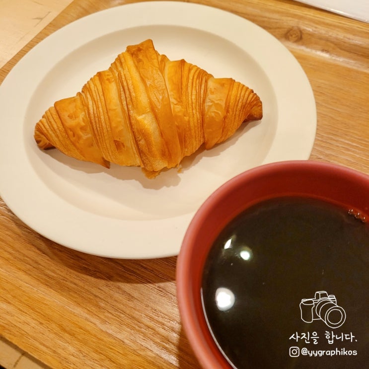  [일본 오사카 여행] 나라시 킨테츠나라역 크루아상 맛집, 카페 - 로쿠메이 커피