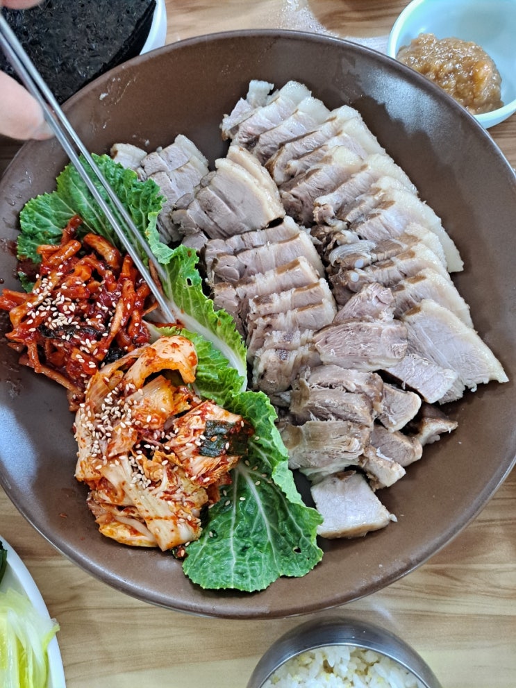  울산옹기골식당