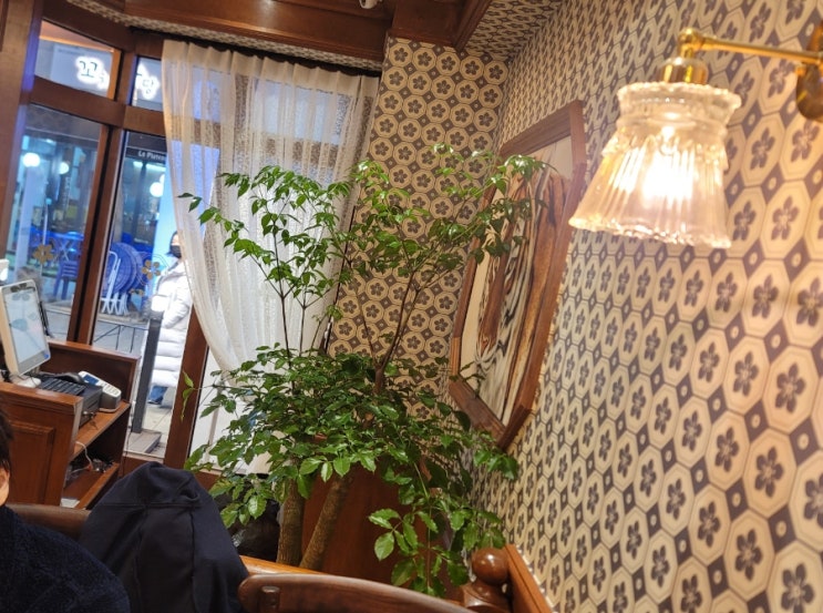  금별맥주에서 한 잔~