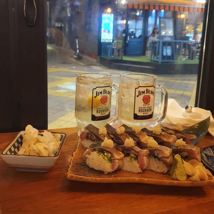  샤로수길 고등어봉초밥 맛집 혼술하기 좋은 오지(OGI)편한식당