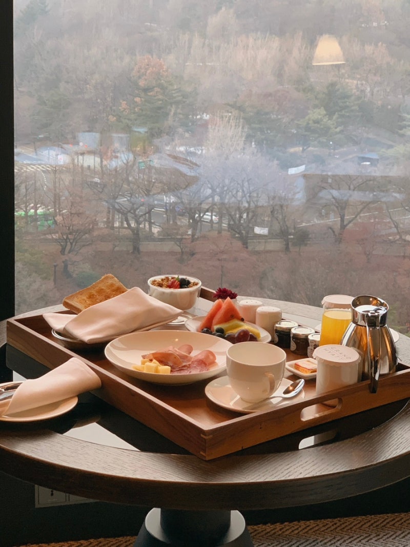 [서울] 그랜드하얏트서울 조식룸 서비스 리뷰와 배달음식 추천