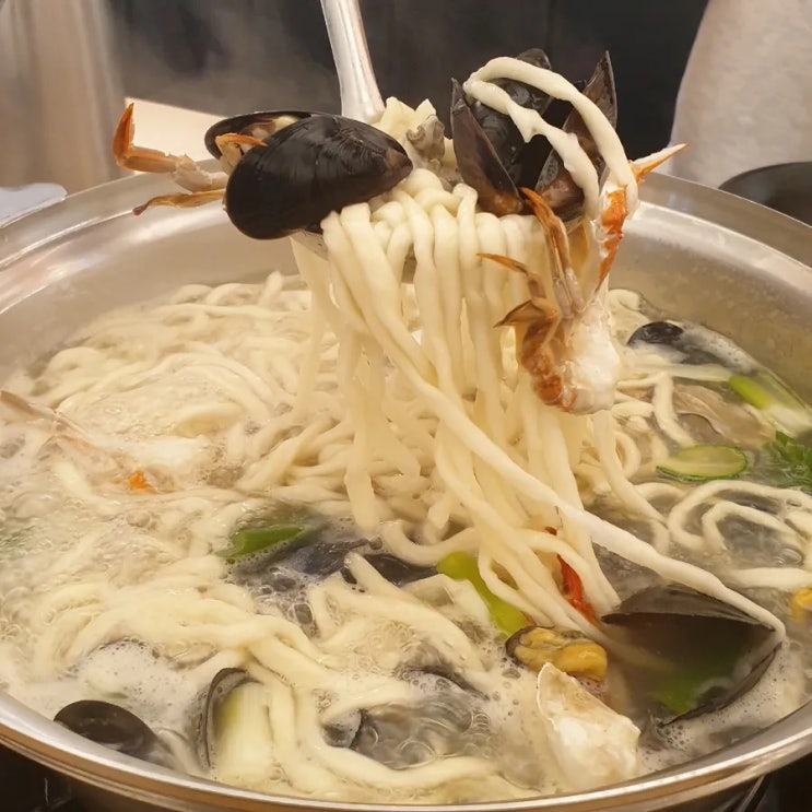  천안 불당동 궁전해물칼국수