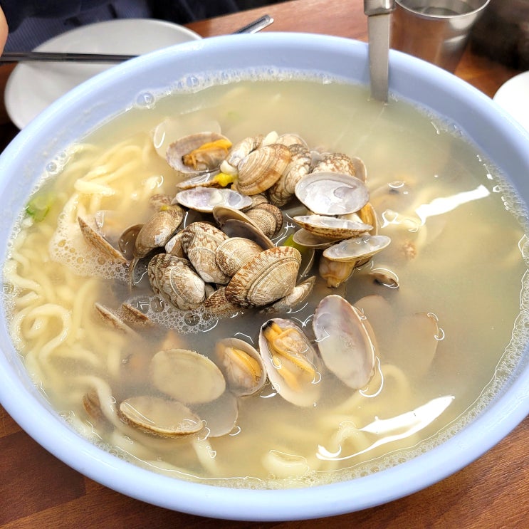  가양맛집 양이 정말 많아요 물만두도 맛있는 이가바지락칼국수 내돈내산 후기