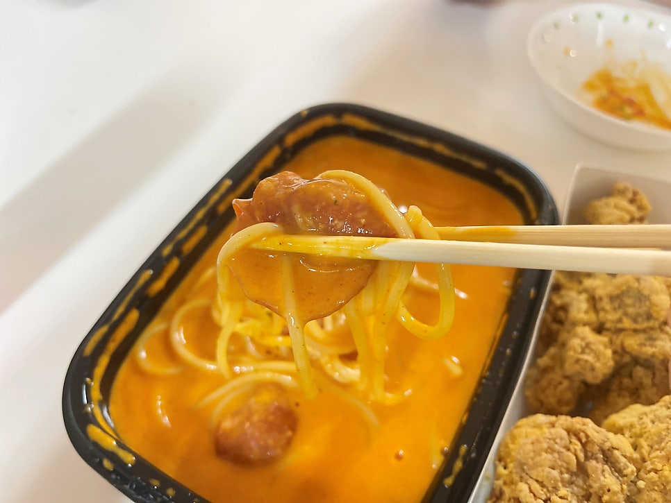 네네치킨 용이지구점 사진 5