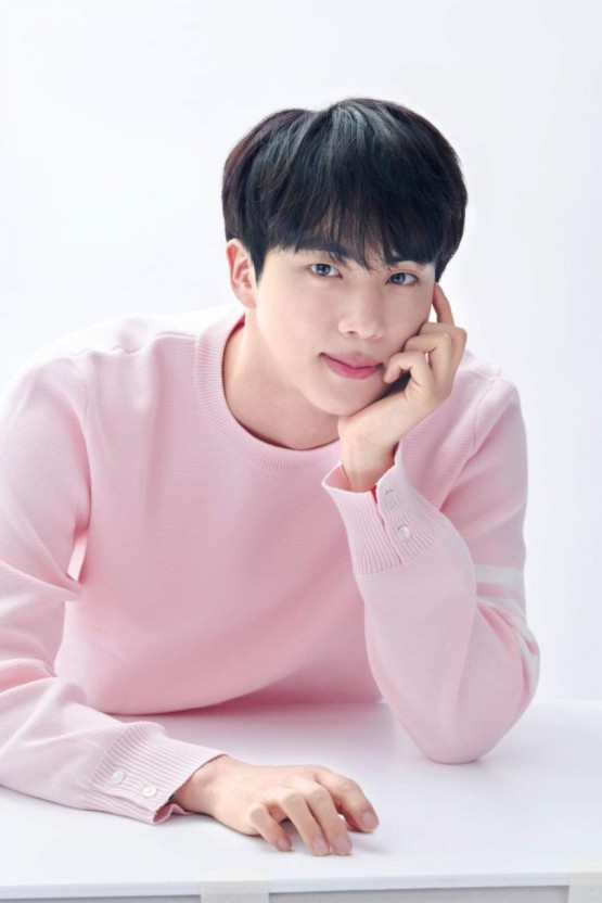  부천미용학원 워너비뷰티아카데미에서 알아보는 BTS 진의 퍼스널 컬러는?