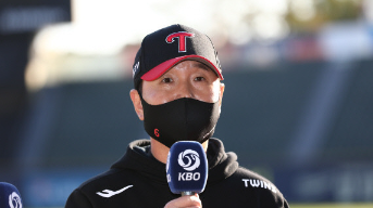  류지현-김태형, 지난해 잠실 라이벌 사령탑, 올해는 해설자로 경쟁(류지현해설, kbsn, 김태형해설, sbs, 염경엽감독, 이승엽감독)