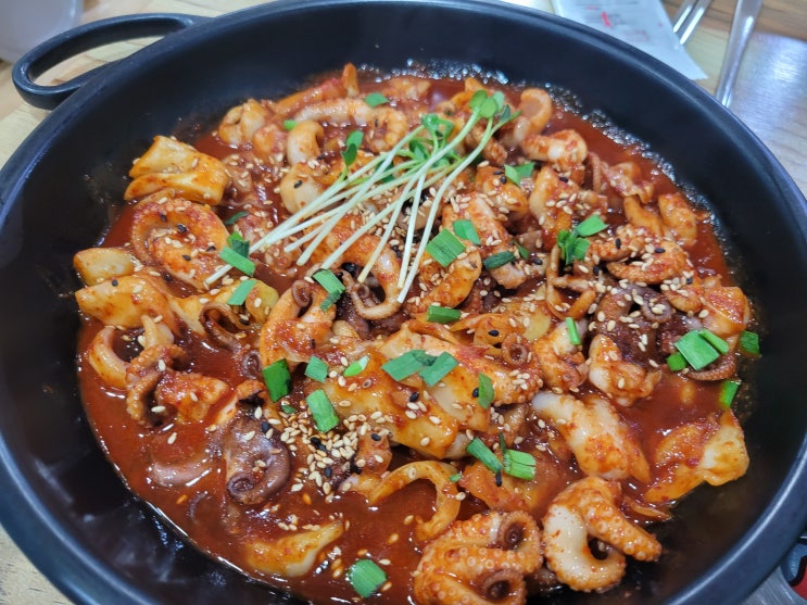 원주 행구동 그집쭈꾸미 : 매콤한 걸 원하시면 보통맛이 아닌 매운맛으로