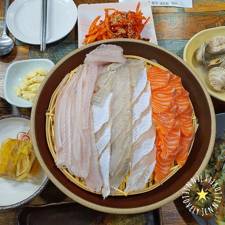  당감동횟집 줄서는 맛집 [ 정서방네 ]