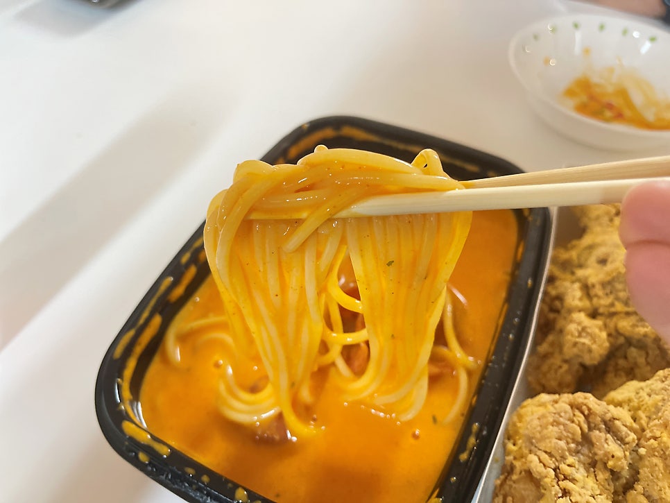 네네치킨 용이지구점 사진 6