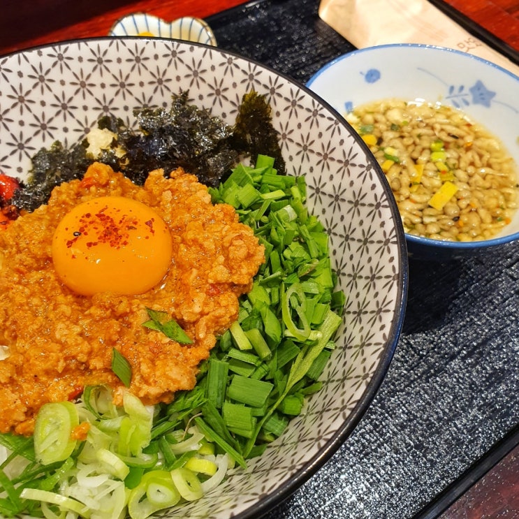 [부산 근교 경남 김해 봉리단길] 가정식 수제요리 전문점 마제소바 타코야키 맛집 '봉리단부엌'