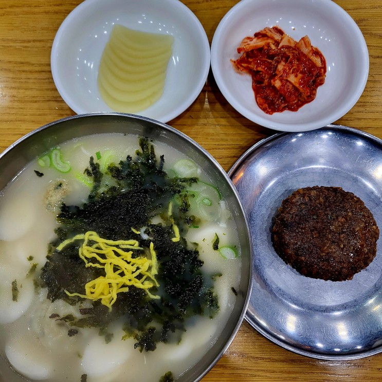 [상암 DMC점] 북촌손만두 - 직장인 점심 가성비 맛집
