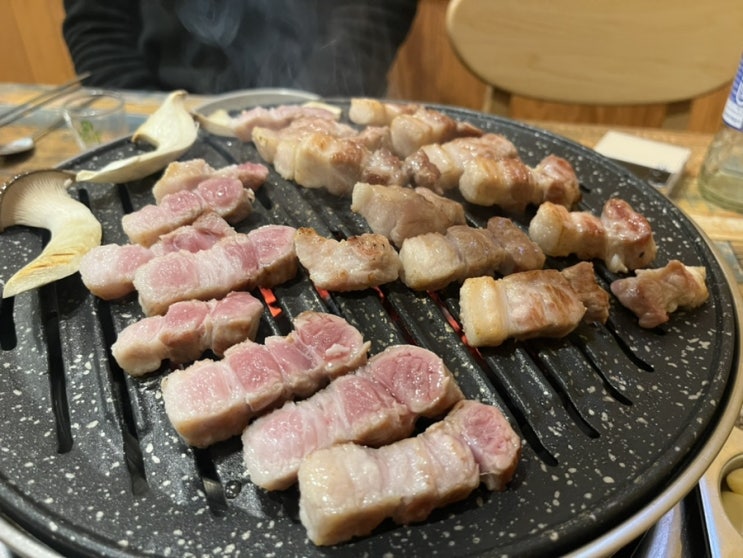 [용인맛집/숲속숯가마]찜질방에서 삼겹살을? 참숯으로 굽는 찐삼겹살 맛집