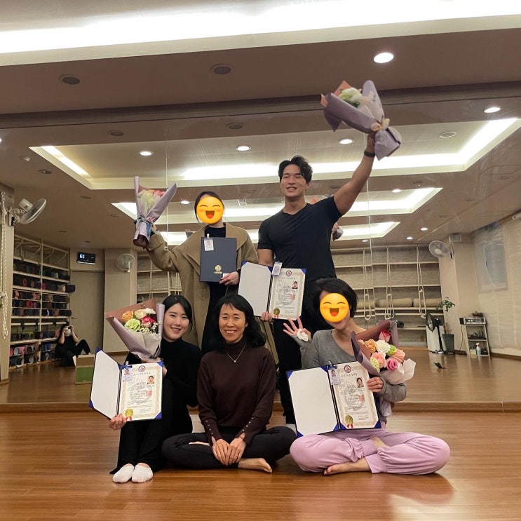  밍&한슬쌤 한국요가협회 요가지도자자격시험 [여의도 인디아 요가원]