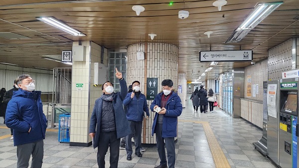 윤기섭 서울시의원, 4호선 상계역 엘리베이터 교체 비용 27.5억 확보!, 2025년 상반기 완공 예정