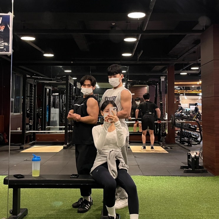 헬스의 세계; 어려운 운동 ..! 헬스의 세계; 어려운 운동 ..!