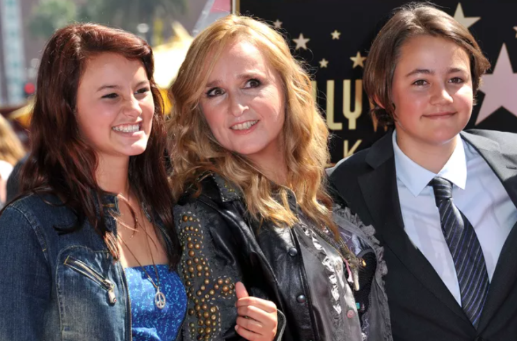 Melissa Etheridge는 David Crosby의 죽음에 대해 '그는 나에게 가족의 선물을 주었습니다'라고 말합니다 Melissa Etheridge는 David Crosby의 죽음에 대해 '그는 나에게 가족의 선물을 주었습니다'라고 말합니다